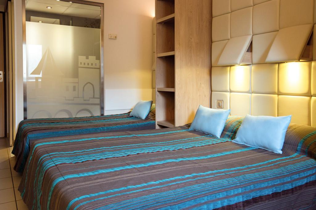 Hotel Espace Cite Carcasona